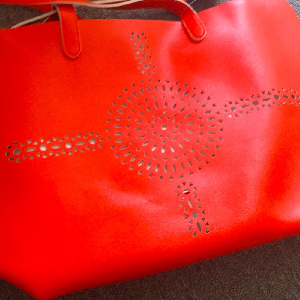 Tote